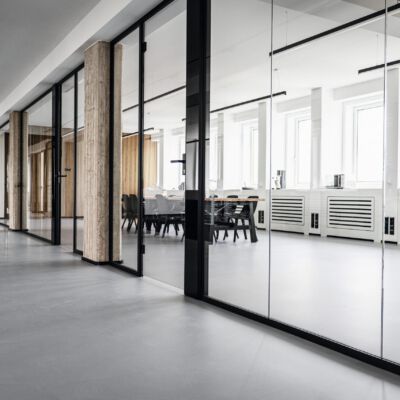 alumis-solutions-schueco-interior-systems-interior-gallery1-data-scaled